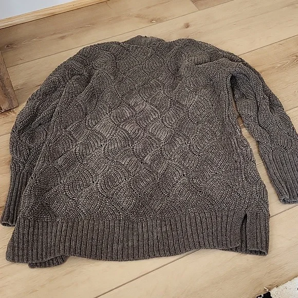 Pink Rose Sweater, Womens Medium - Picture 6 of 6